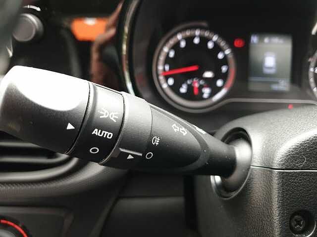 Hyundai i10 1.2 MPi SE Connect 5dr Auto