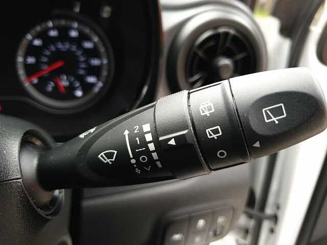 Hyundai i10 1.2 MPi SE Connect 5dr Auto