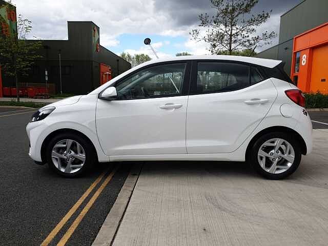 Hyundai i10 1.2 MPi SE Connect 5dr Auto