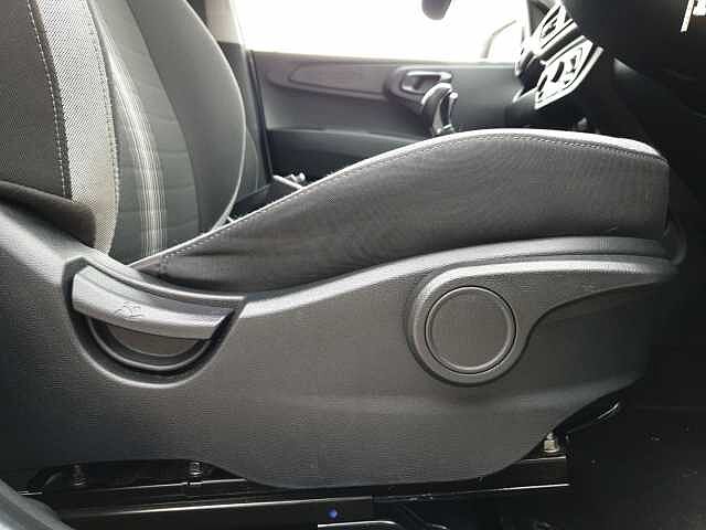 Hyundai i10 1.2 MPi SE Connect 5dr Auto