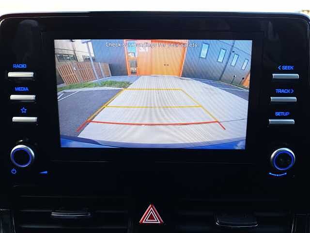 Hyundai IONIQ 1.6 GDi Hybrid Premium SE 5dr DCT