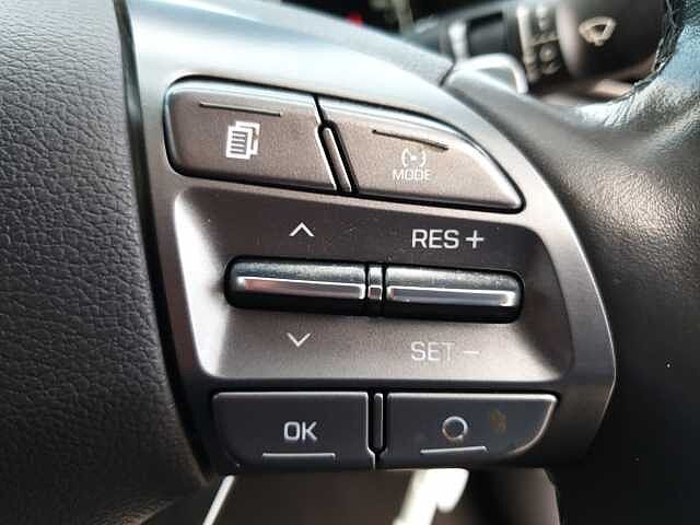 Hyundai IONIQ 1.6 GDi Hybrid Premium SE 5dr DCT