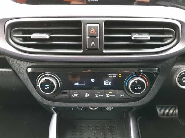 Hyundai i10 1.0 MPi Premium 5dr Auto