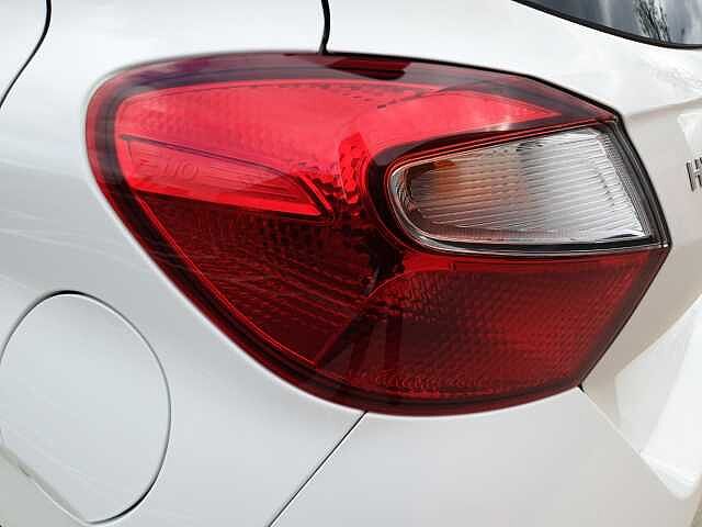 Hyundai i10 1.0 MPi Premium 5dr Auto