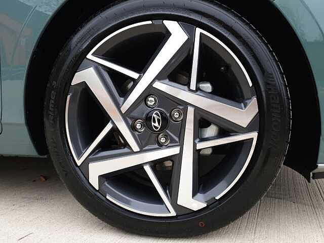 Hyundai i20 1.0T GDi Premium 5dr DCT