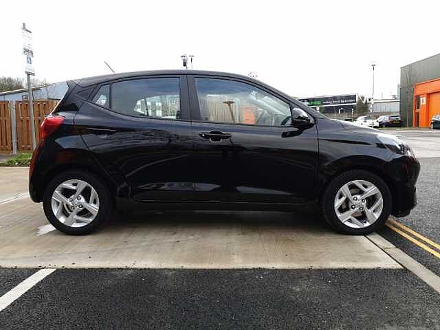 Hyundai I10 1.0 MPi SE Connect 5dr Black