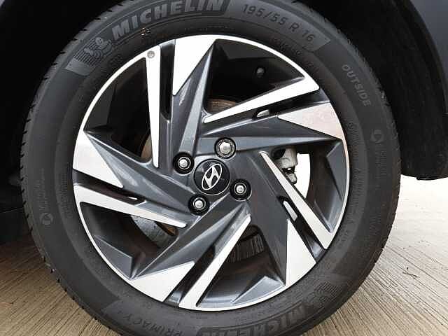 Hyundai BAYON 1.0 TGDi 48V MHEV SE Connect 5dr