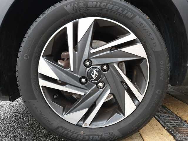 Hyundai BAYON 1.0 TGDi 48V MHEV SE Connect 5dr