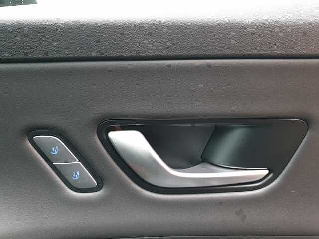 Hyundai KONA 160kW Ultimate 65kWh 5dr Auto Black