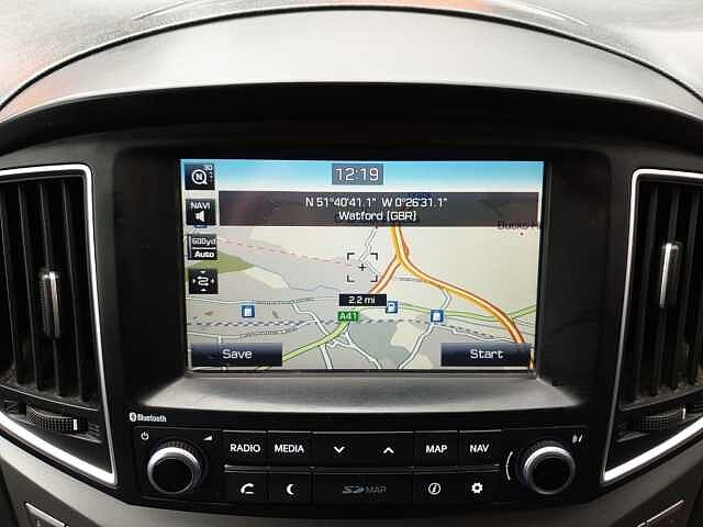 Hyundai i800 2.5 CRDi SE Nav 5dr