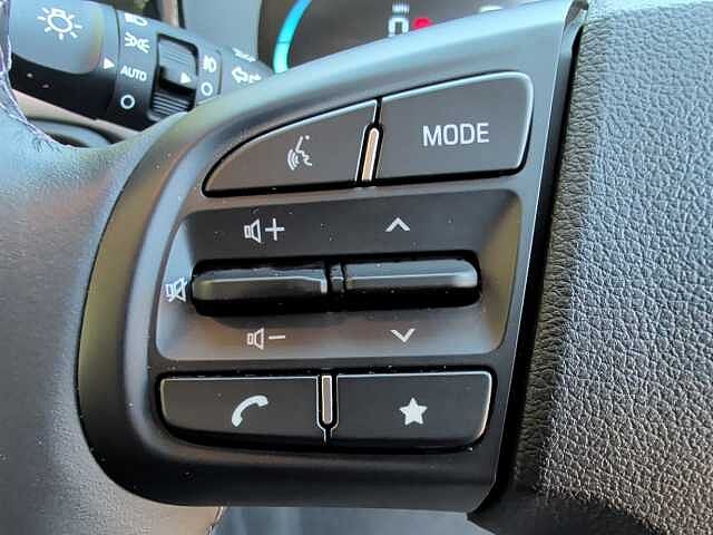 Hyundai i10 1.2 [79] Premium 5dr Auto [Nav]