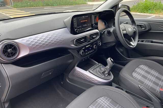 Hyundai i10 1.2 [79] Premium 5dr Auto [Nav]