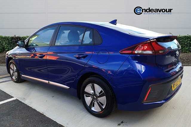 Hyundai IONIQ 1.6 GDi Hybrid Premium SE 5dr DCT