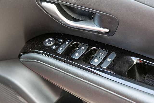 Hyundai TUCSON 1.6 TGDi Hybrid 230 Premium 5dr 2WD Auto