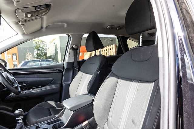Hyundai TUCSON 1.6 TGDi 48V MHD Premium 5dr 2WD