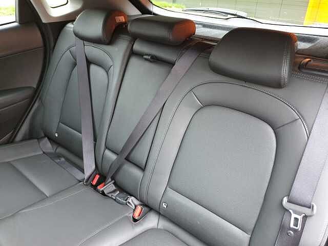 Hyundai KONA 1.6 GDi Hybrid Ultimate 5dr DCT