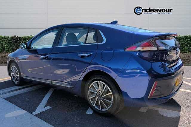 Hyundai ioniq Electric SUV 	E (136ps) Premium 39kWh