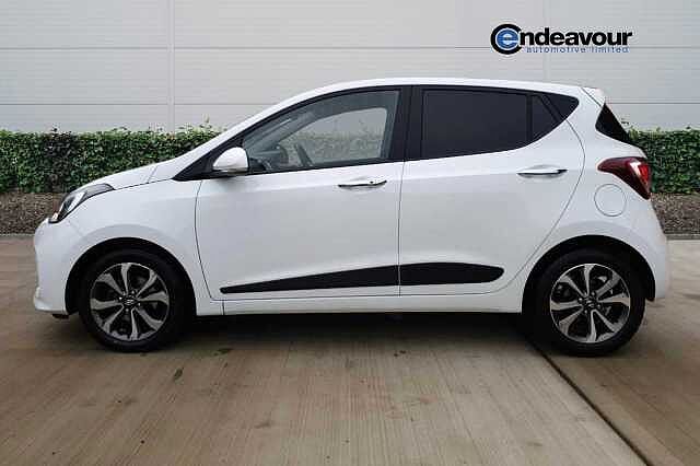 Hyundai i10 1.2 Premium SE 5dr Auto