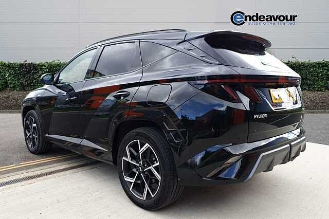 Hyundai TUCSON 1.6T Hybrid N Line S 5dr Auto Black