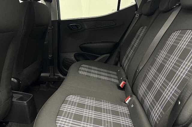 Hyundai i10 1.2 [79] Premium 5dr Auto [Nav]