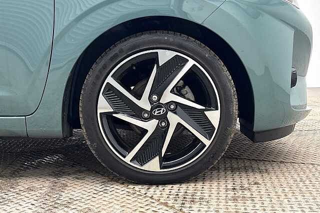 Hyundai i10 1.2 [79] Premium 5dr Auto [Nav]