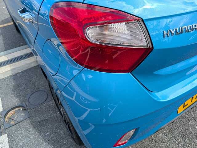 Hyundai i10 1.2 MPi Premium 5dr