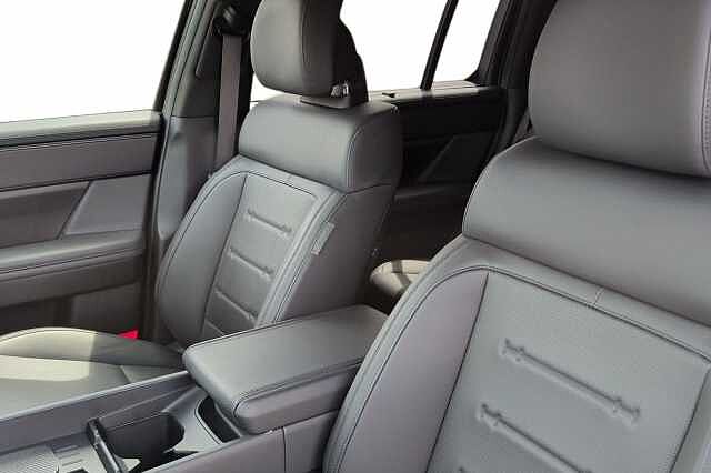 Hyundai SANTA FE 1.6 TGDi Plug-in Hybrid Calligraphy 5dr 4WD Auto Black