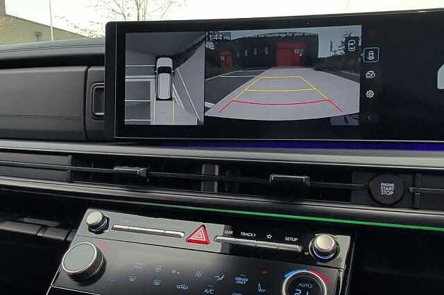 Hyundai SANTA FE 1.6 TGDi Plug-in Hybrid Calligraphy 5dr 4WD Auto Black