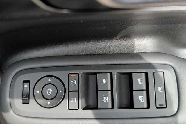 Hyundai SANTA FE 1.6 TGDi Plug-in Hybrid Calligraphy 5dr 4WD Auto Black