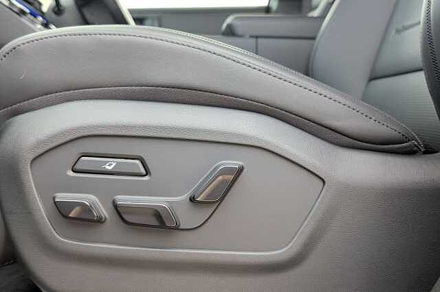 Hyundai SANTA FE 1.6 TGDi Plug-in Hybrid Calligraphy 5dr 4WD Auto Black