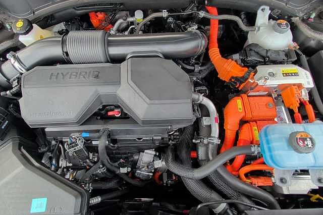 Hyundai SANTA FE 1.6 TGDi Plug-in Hybrid Calligraphy 5dr 4WD Auto Black