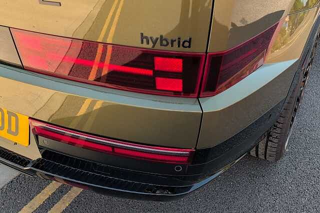 Hyundai SANTA FE 1.6 TGDi 239 Hybrid Calligraphy 5dr Auto