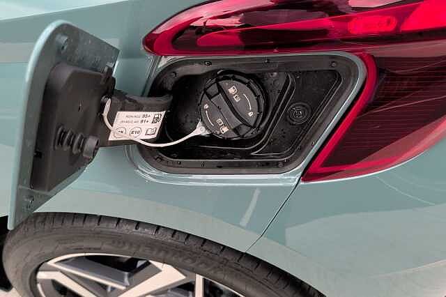 Hyundai i20 1.0T GDi 90 Tech Line 5dr DCT