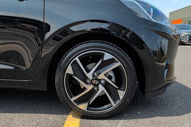 Hyundai i10 1.2 [79] Premium 5dr [Nav]