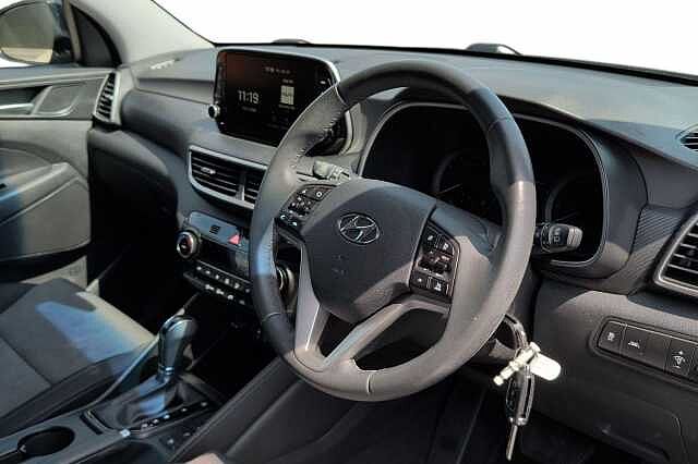 Hyundai TUCSON 1.6 TGDi 177 SE Nav 5dr 2WD DCT Black