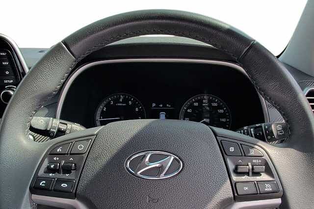 Hyundai TUCSON 1.6 TGDi 177 SE Nav 5dr 2WD DCT Black
