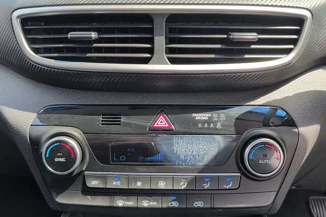 Hyundai TUCSON 1.6 TGDi 177 SE Nav 5dr 2WD DCT Black
