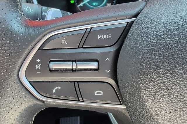 Hyundai SANTA FE 1.6 TGDi Hybrid Ultimate 5dr 4WD Auto