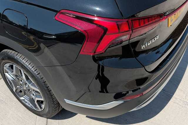 Hyundai SANTA FE 1.6 TGDi Hybrid Ultimate 5dr 4WD Auto