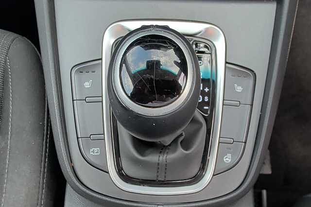 Hyundai KONA 1.6 GDi Hybrid Premium 5dr DCT