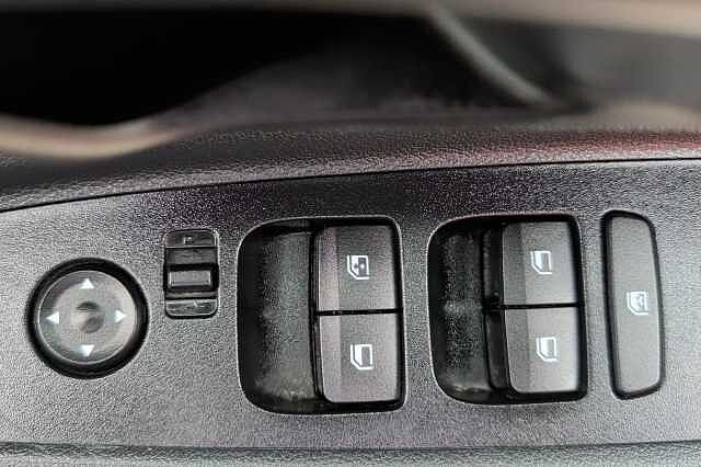 Hyundai i20 1.0T GDi 48V MHD SE Connect 5dr