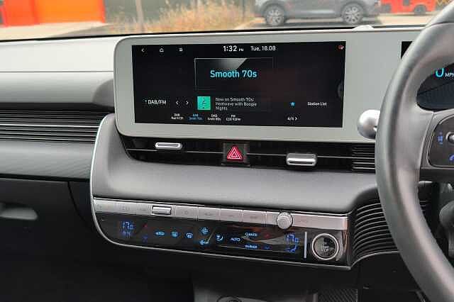 Hyundai IONIQ 5 160kW Ultimate 73 kWh 5dr Auto White