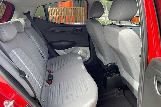 Hyundai i10 1.2 MPi Premium 5dr