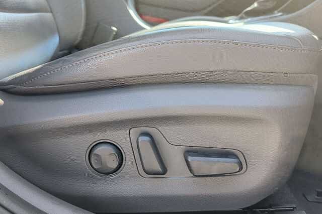 Hyundai IONIQ 1.6 GDi Hybrid Premium SE 5dr DCT