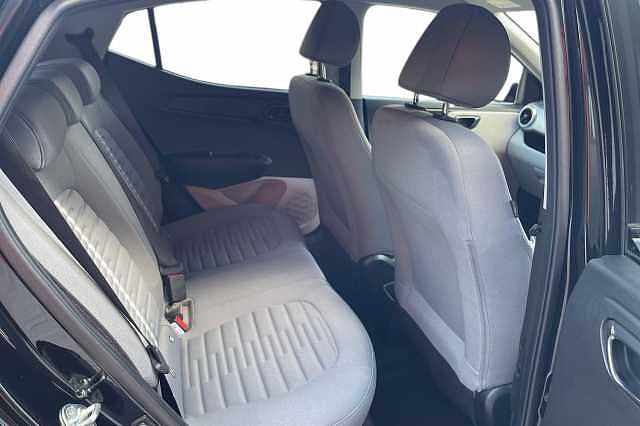 Hyundai i10 1.2 MPi Premium 5dr Auto