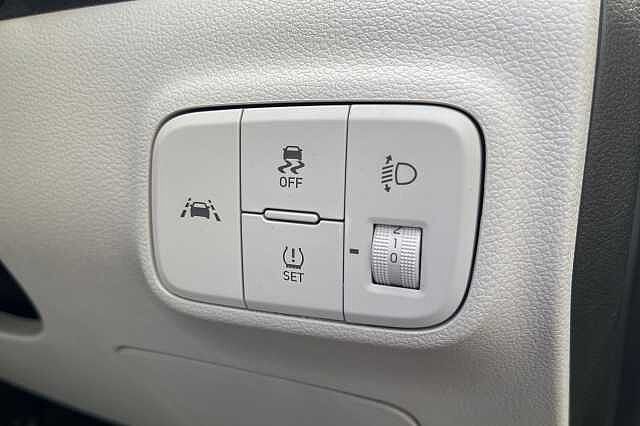 Hyundai i10 1.2 MPi Premium 5dr Auto