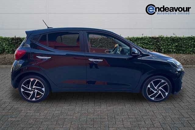 Hyundai i10 1.2 MPi Premium 5dr Auto