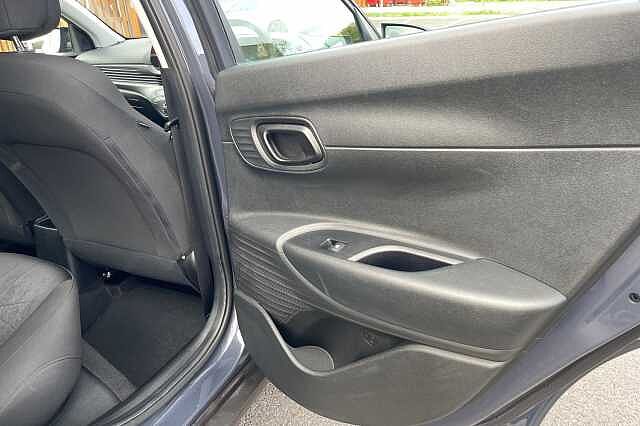 Hyundai BAYON 1.0 TGDi 48V MHEV SE Connect 5dr DCT