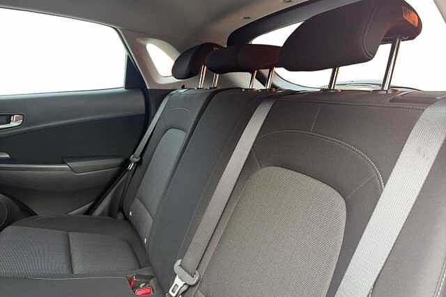 Hyundai KONA 1.6 GDi Hybrid SE Connect 5dr DCT