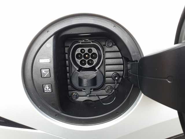 Hyundai IONIQ 6 E (325ps) Ultimate 77kWh (Dual Motor) AWD